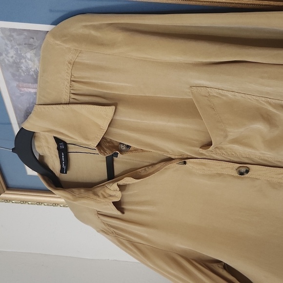 Zara Culpro Boyfriend Flowy Button Down  Silk Lagenlook Small Trendy Neutral - Picture 4 of 8